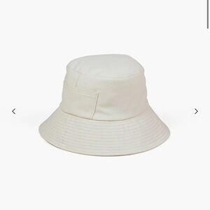 NWT Lack of Color Wave Bucket Hat Beige L/XL